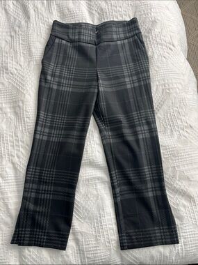 Cropped Plaid Ankle Pants - Black Gray